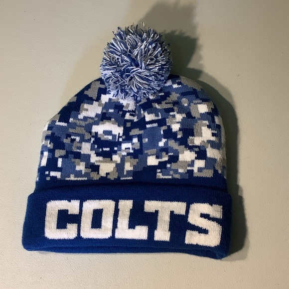 Indianapolis Colts beanie NWOT - Picture 1 of 3